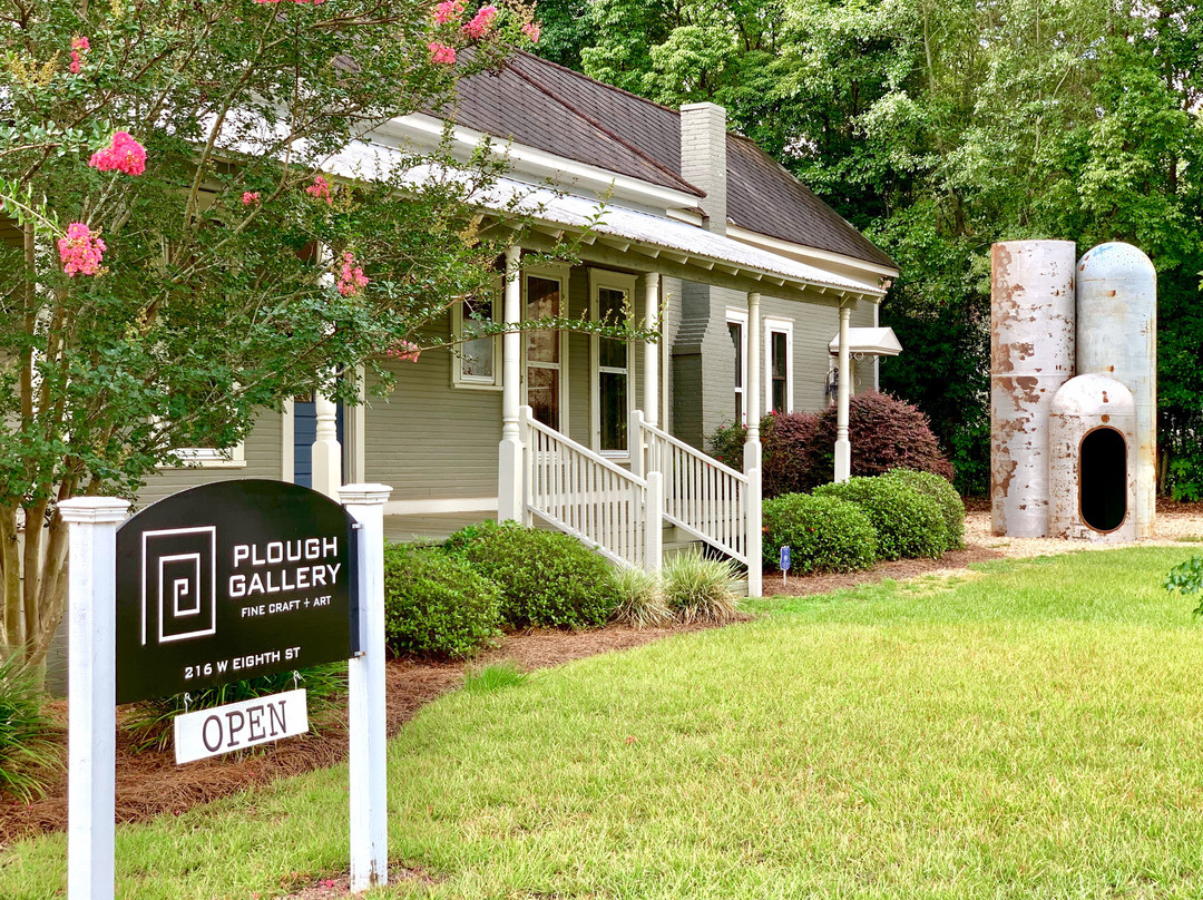 Plough Gallery-蒂夫顿必去景点