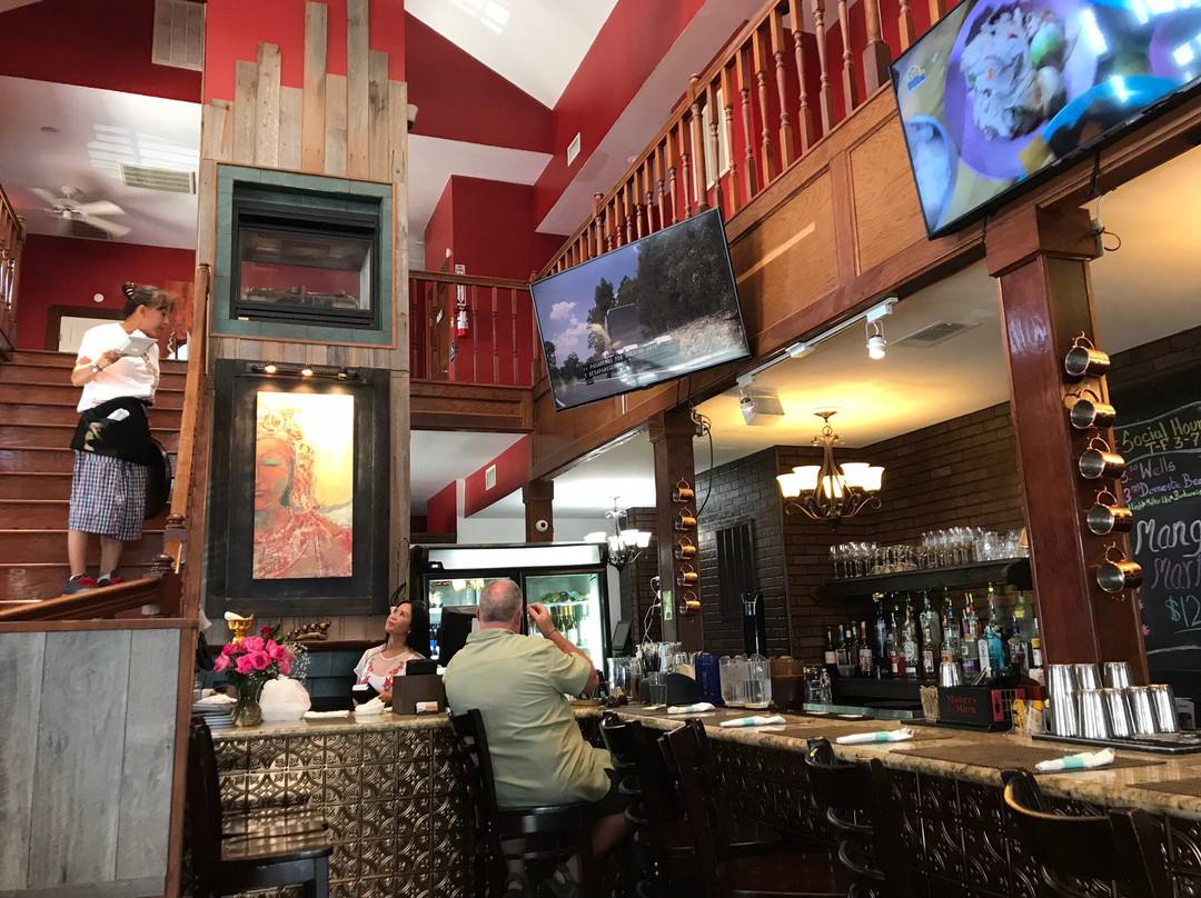 Nam Thai Restaurant & Bar