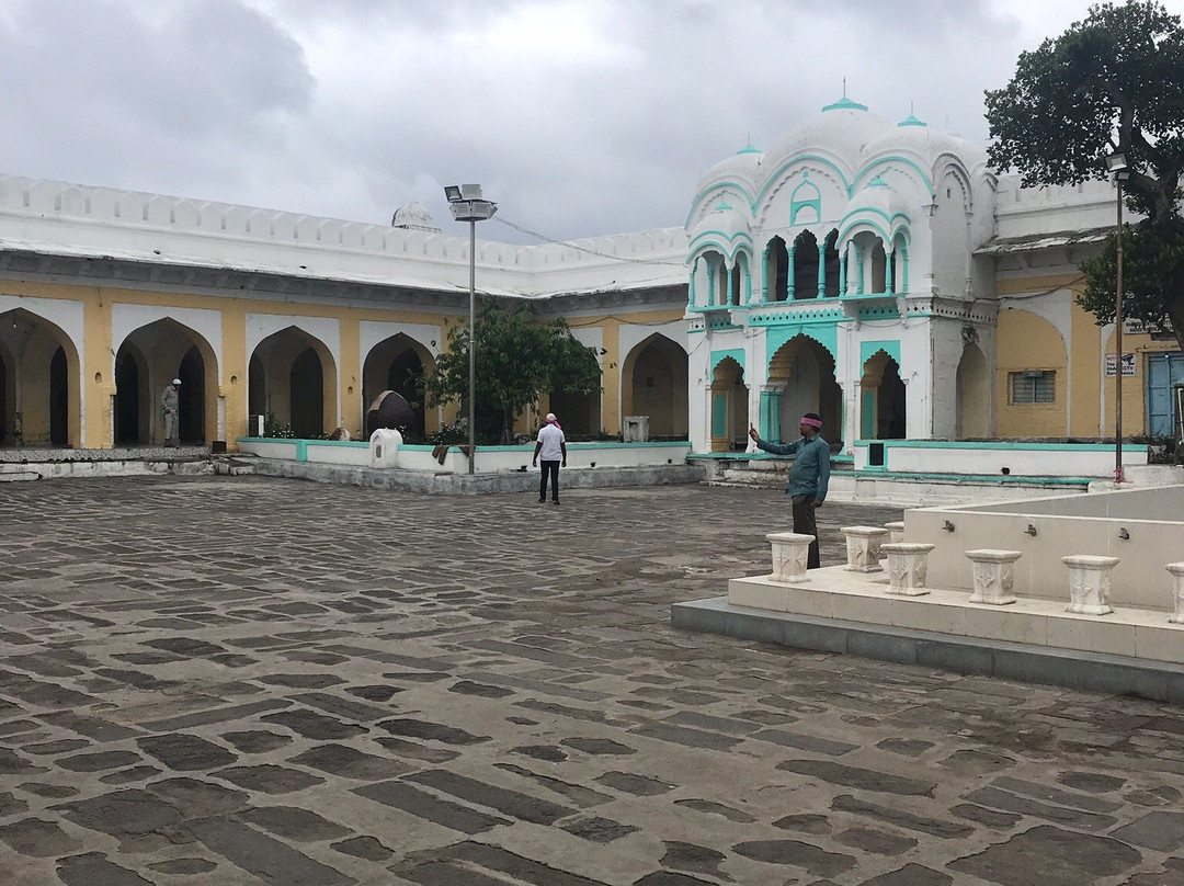 Aurangzeb's Tomb景点图片