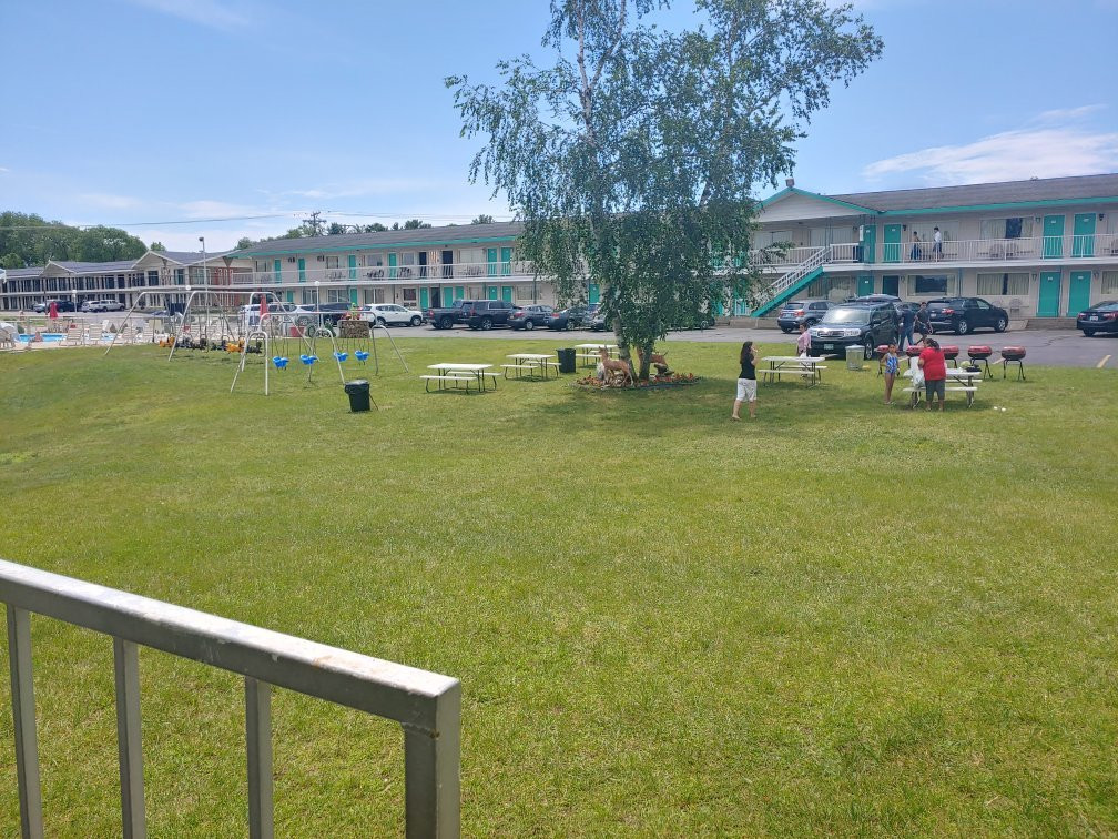 Shamrock Motel Resort & Suites主图