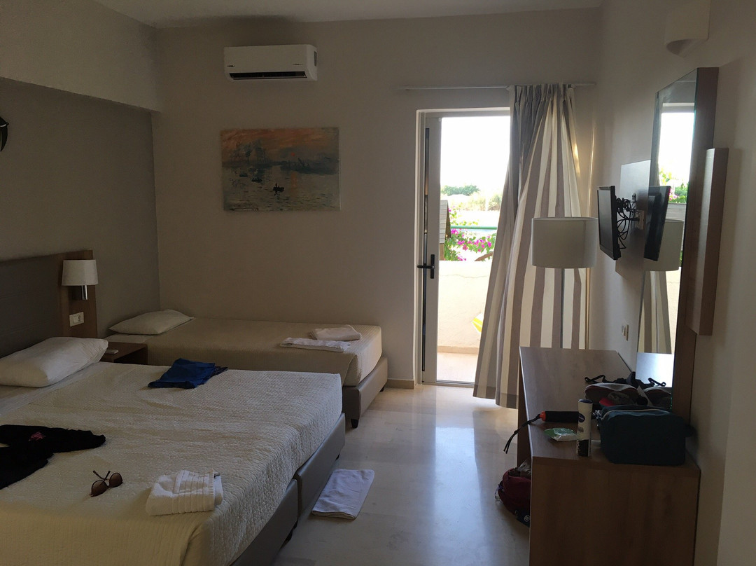 Marianthi Apartments主图