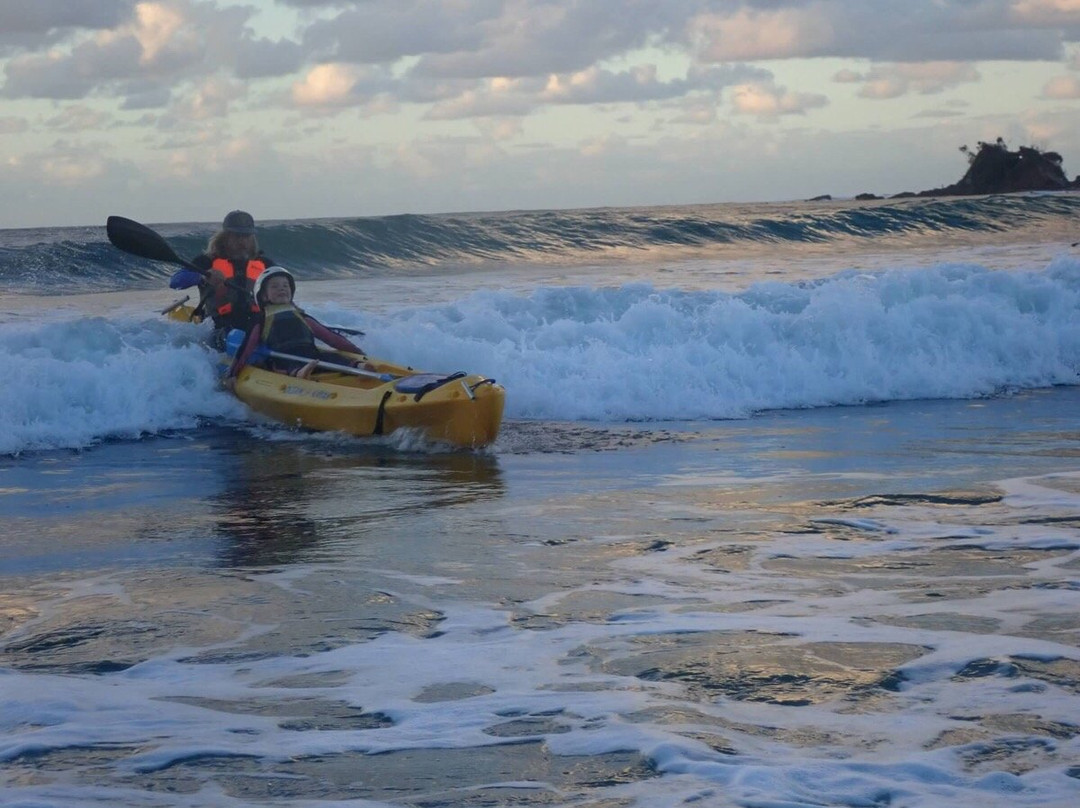 Go Sea Kayak at Byron Bay景点图片