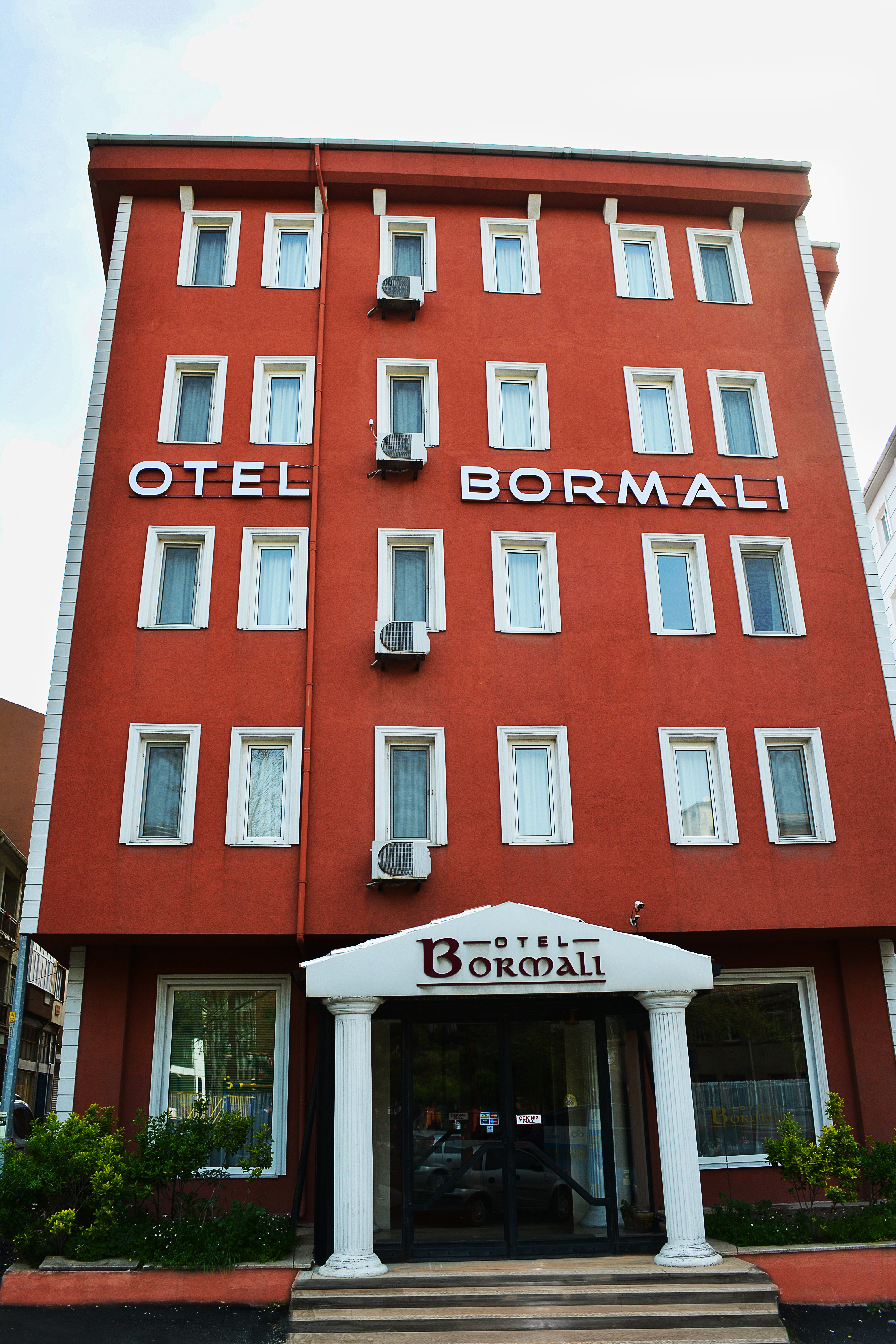 Bormali Otel-portrait
