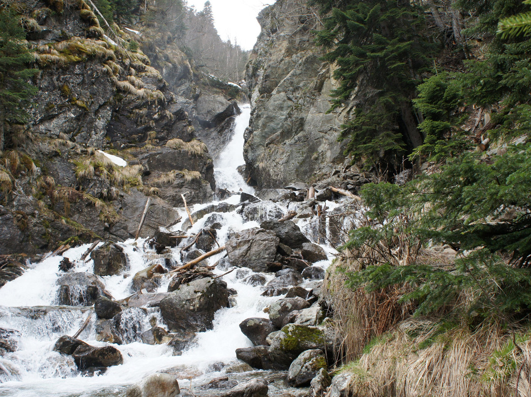 Bely Waterfall景点图片