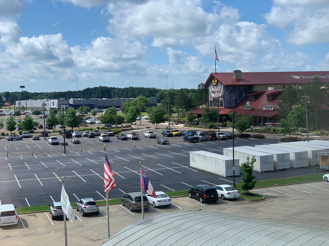 特拉斯特马克公园珀尔假日酒店主图