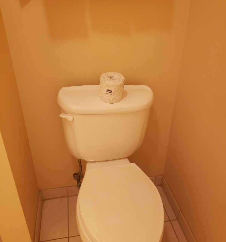 The Landing Hotel主图