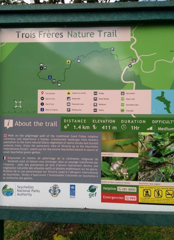 Trois Freres Trail景点图片