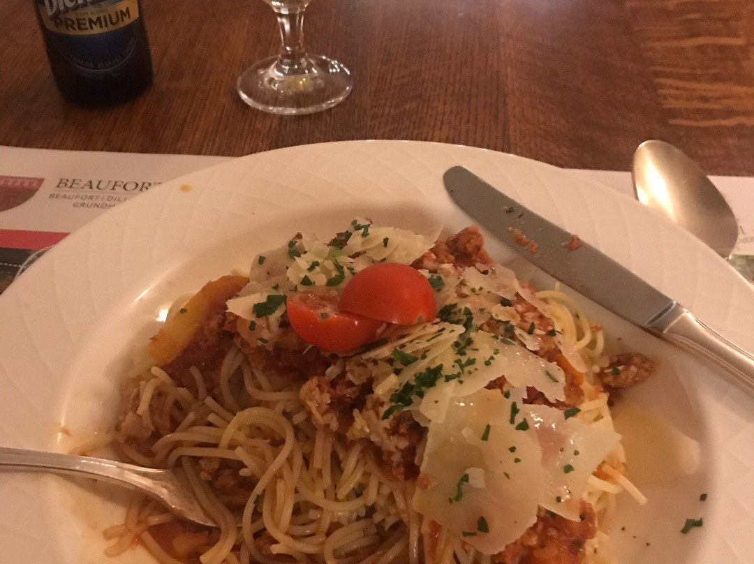 宁静酒店主图