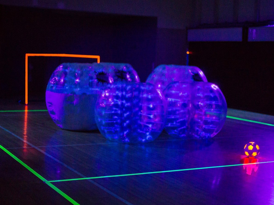 Glow & Bubble voetbal Maastricht-马斯特里赫特必去景点