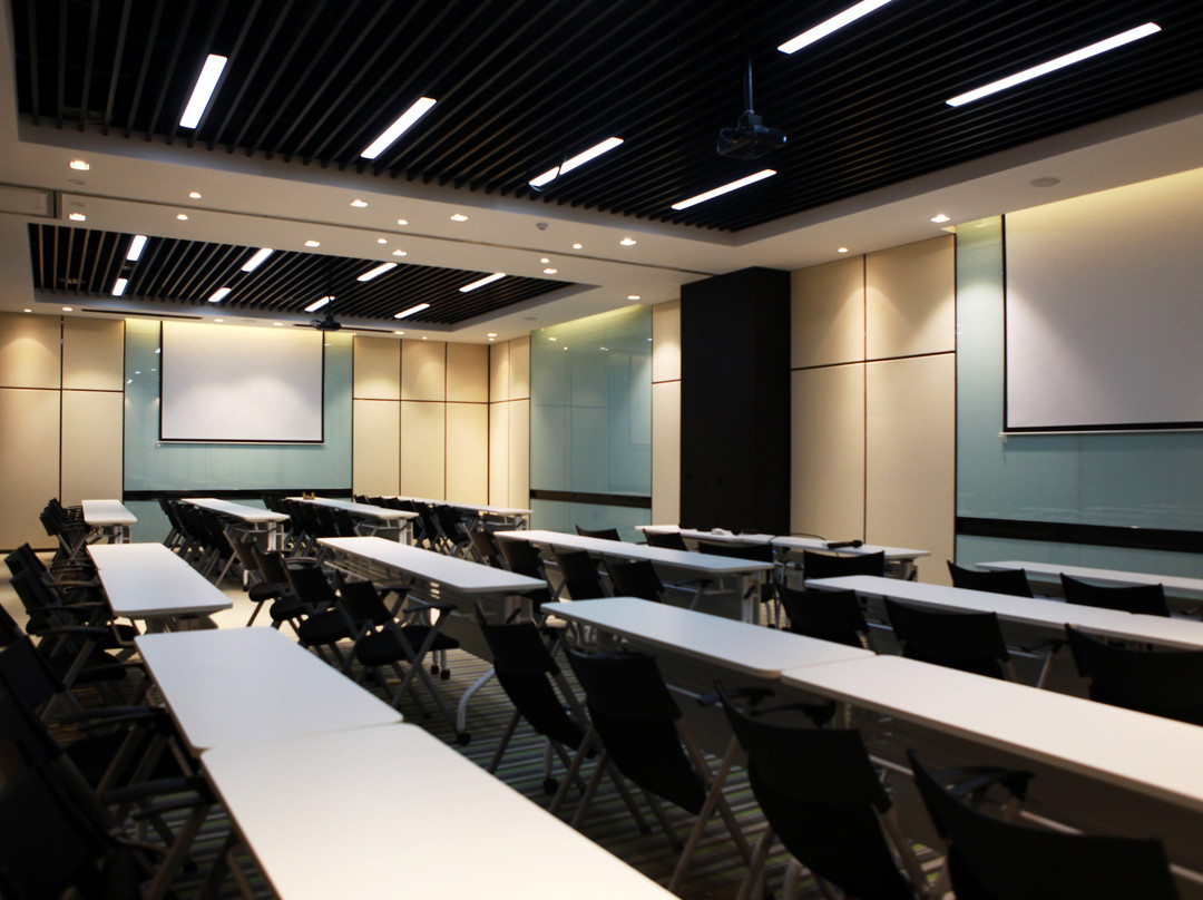 长兴亚朵酒店主图