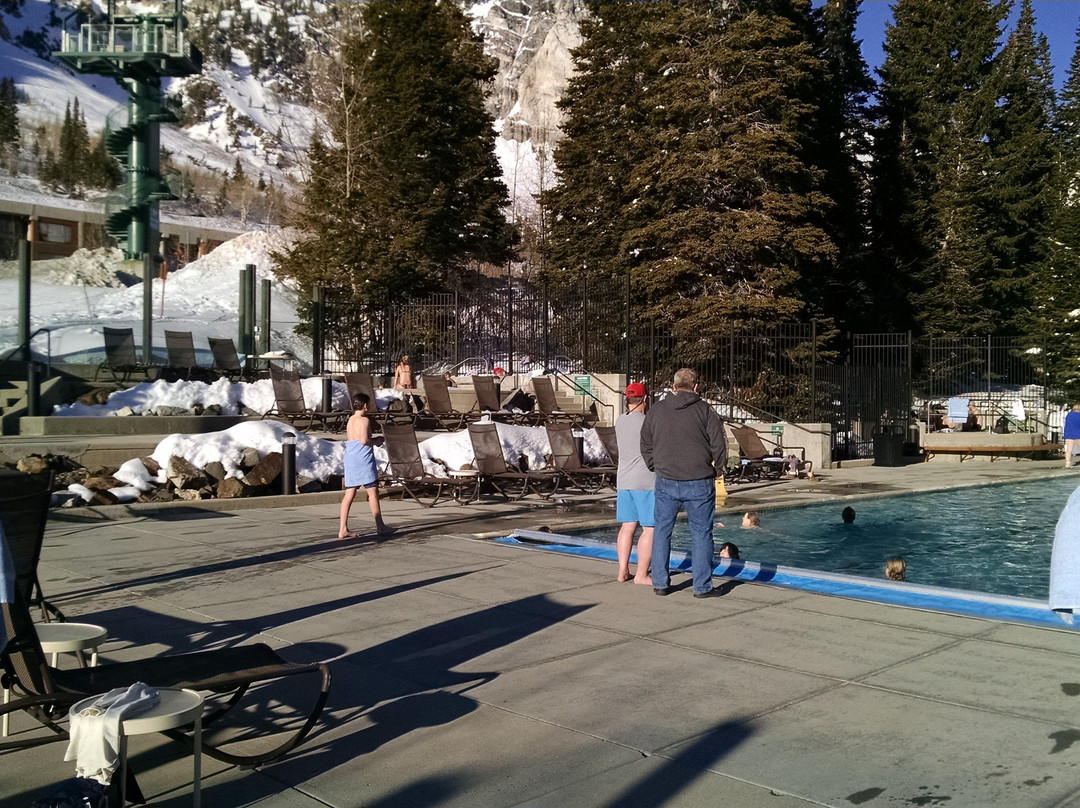 The Cliff Lodge主图