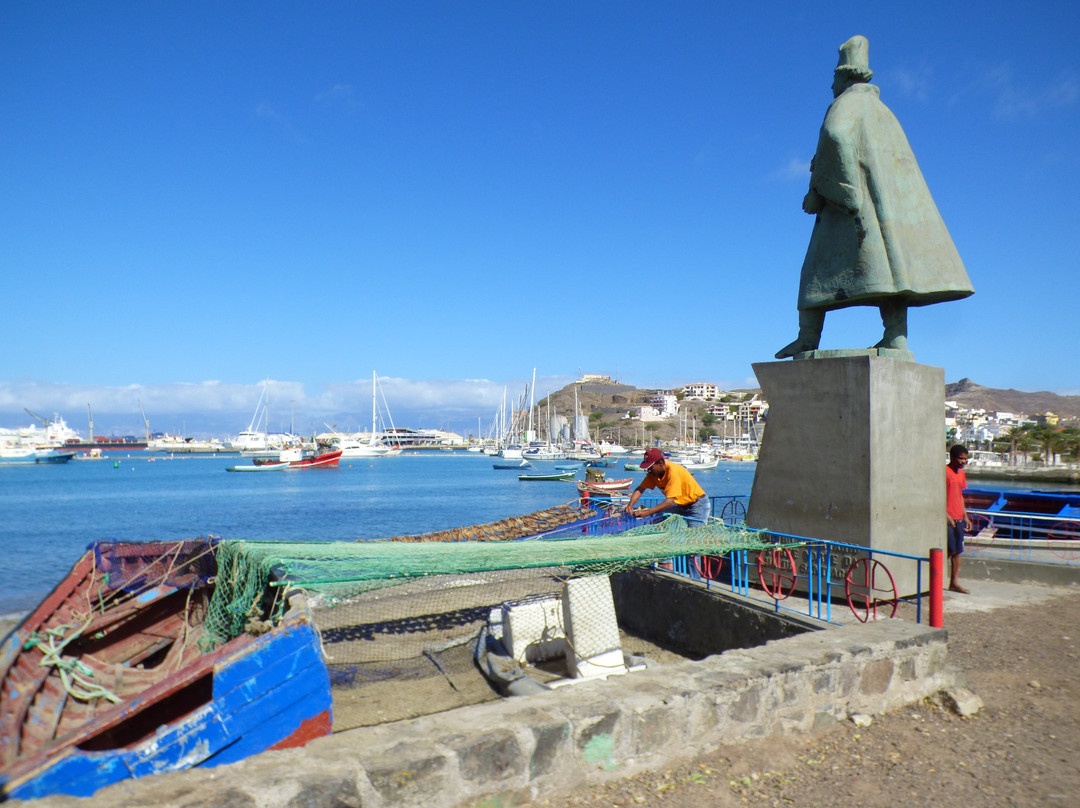 Bronzestatue Diogo Alfonso景点图片