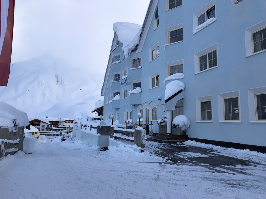 圣克里斯托夫阿尔卑斯酒店主图