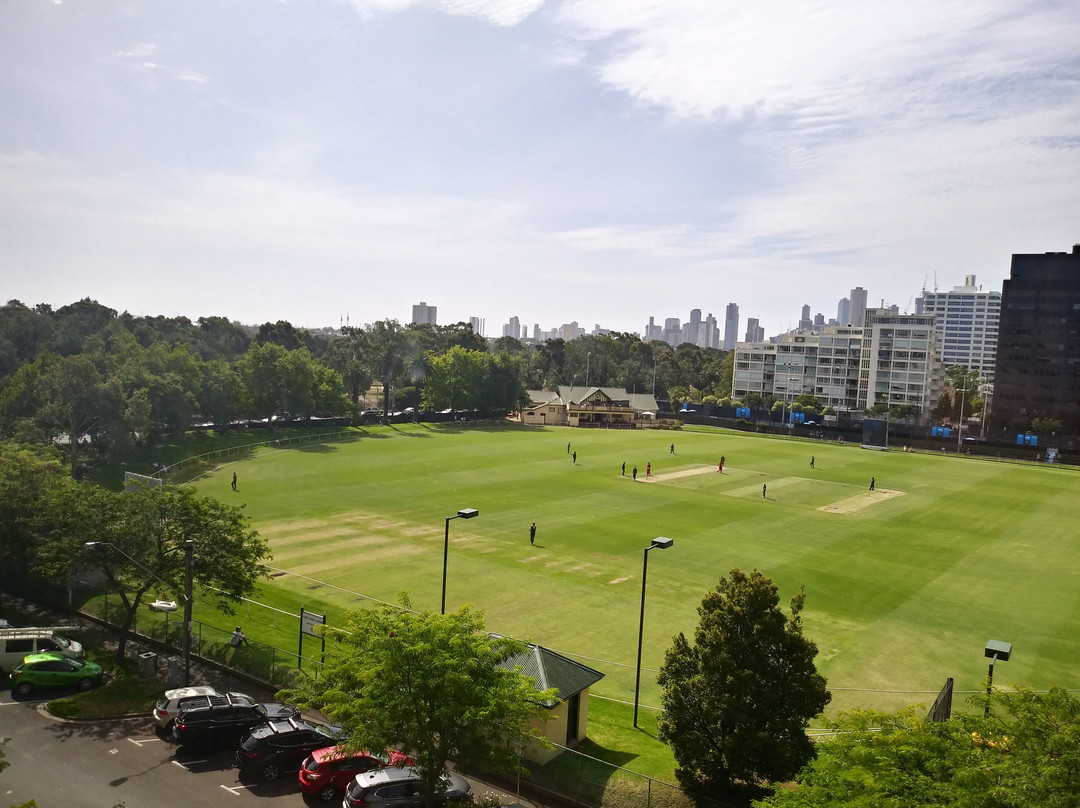 圣科达路园观酒店主图