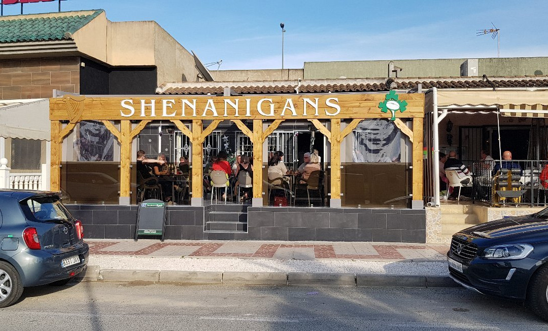 Shenanigans Irish Bar景点图片