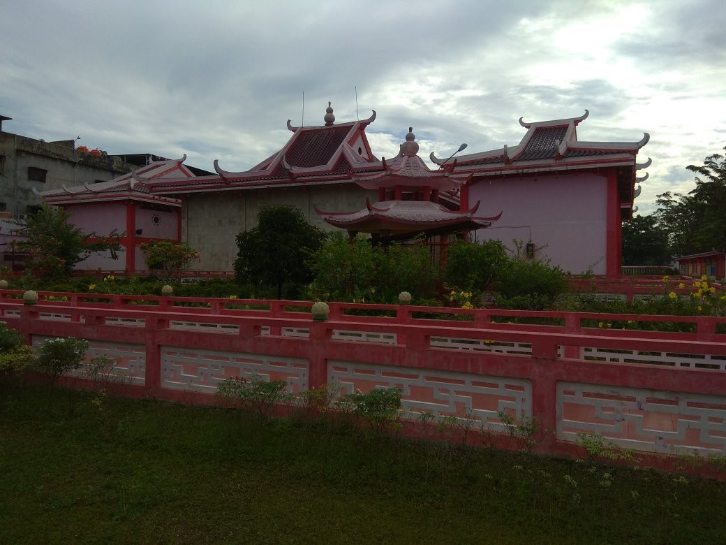 Tri Dharma Dewi Sakti Temple景点图片