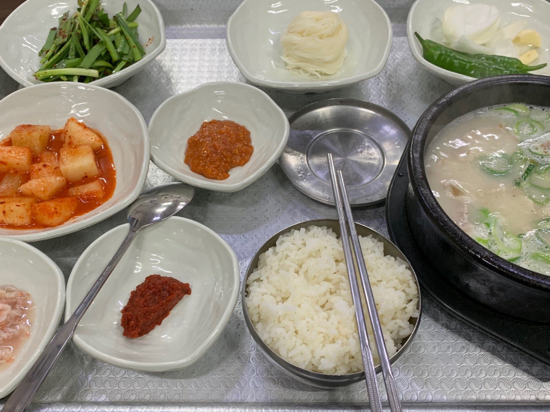 龟尾世界酒店主图