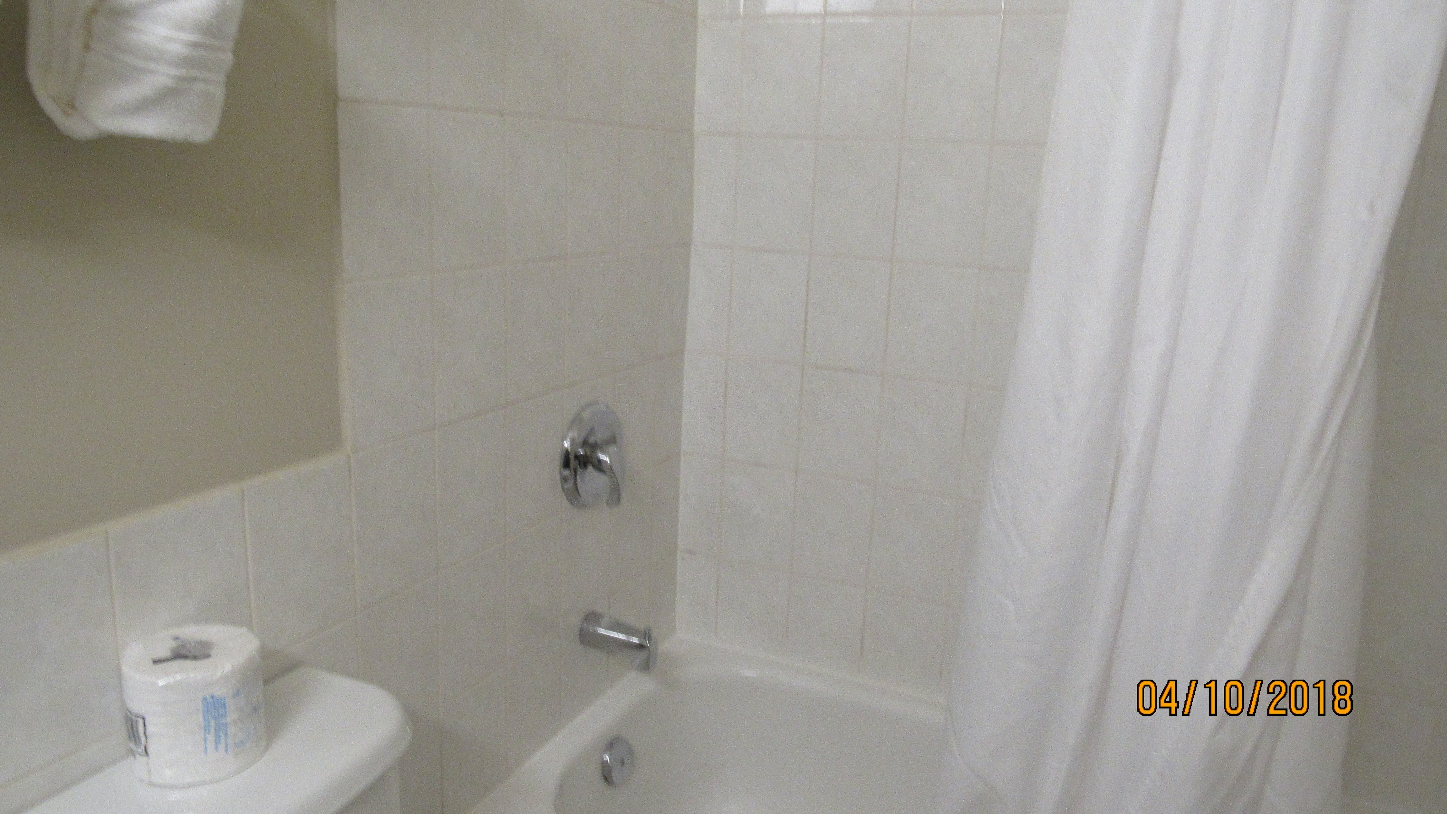 Super 8 by Wyndham Thunder Bay-浴室