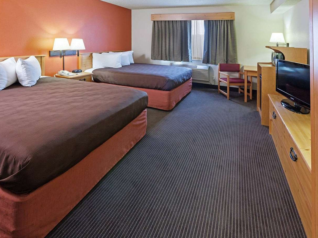 AmericInn by Wyndham Sturgeon Bay主图