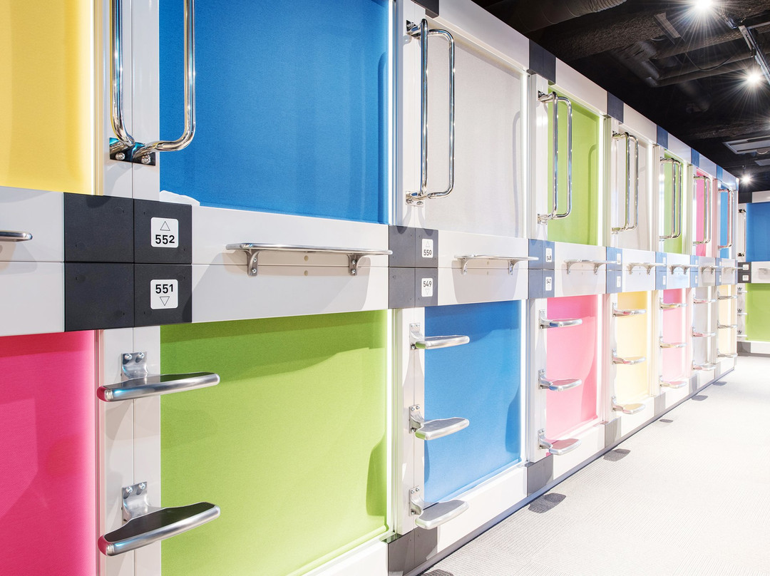 Capsule Hotel Transit Shinjuku
