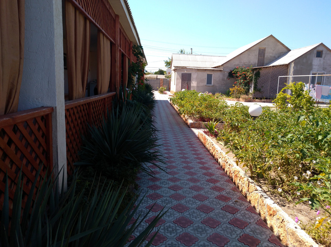 Guest House Lenura