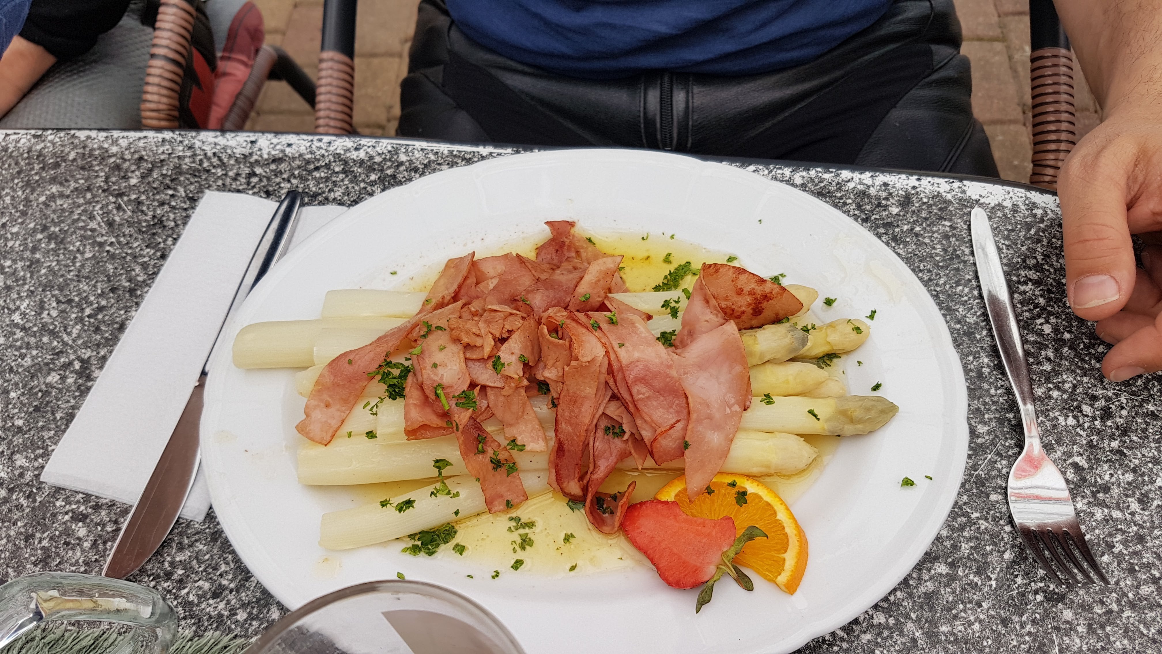 Hotel-Restaurant Bruckenmuhle-餐饮