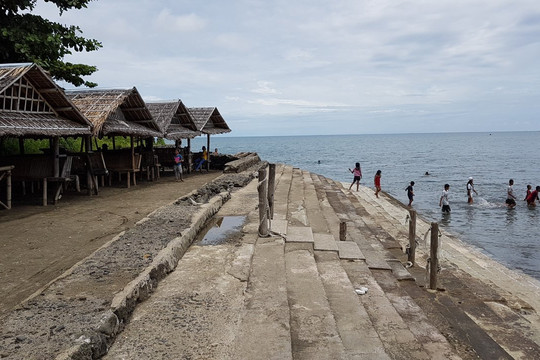 Flat Rock Beach Resort主图