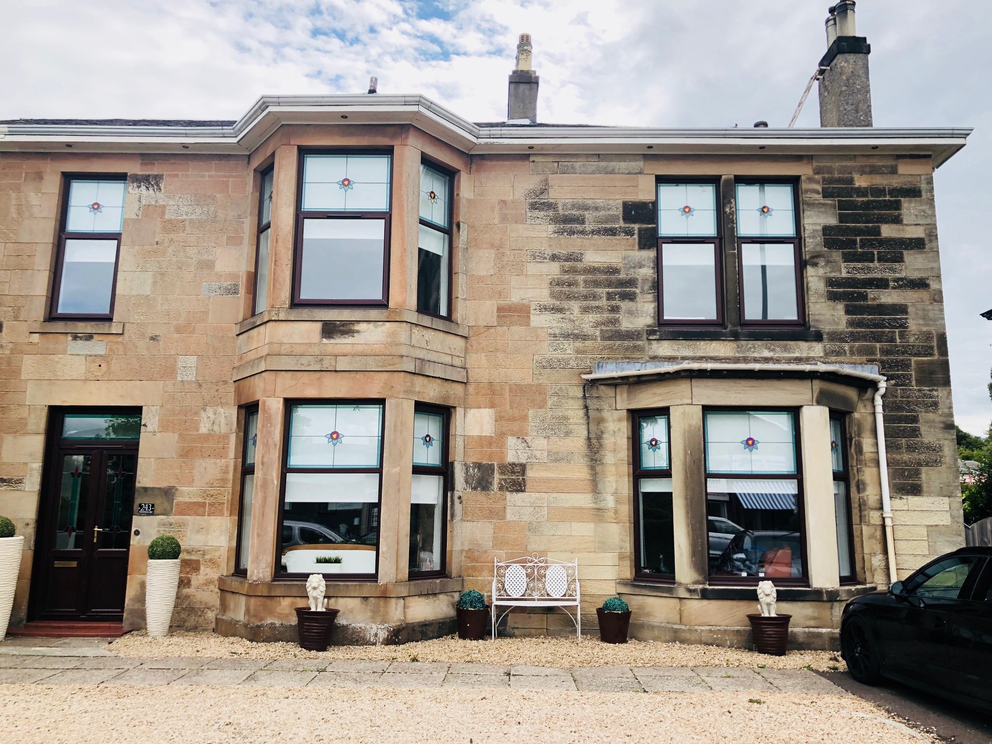 Giffnock Rooms-官方