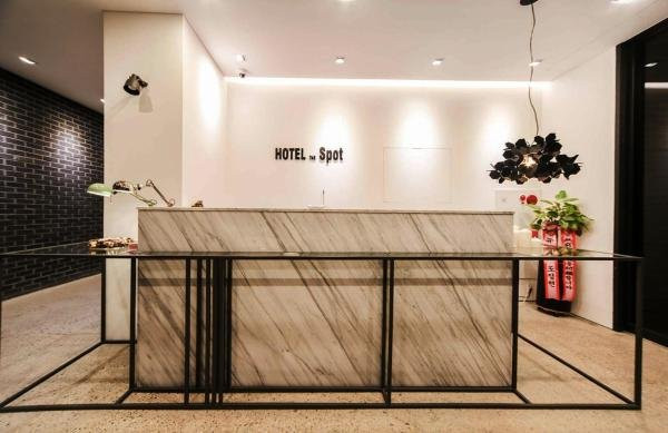 Hotel The Spot主图