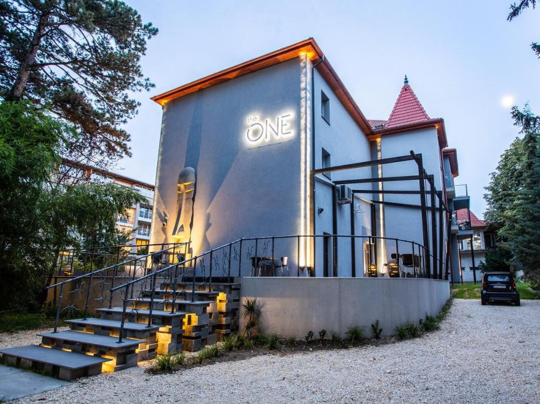 The One Hotel