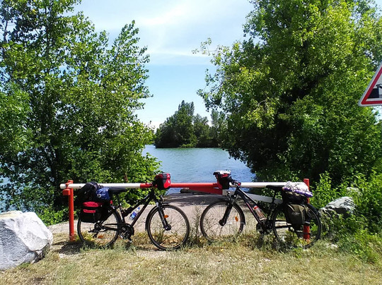 Cycletic Rental Service-里昂必去景点