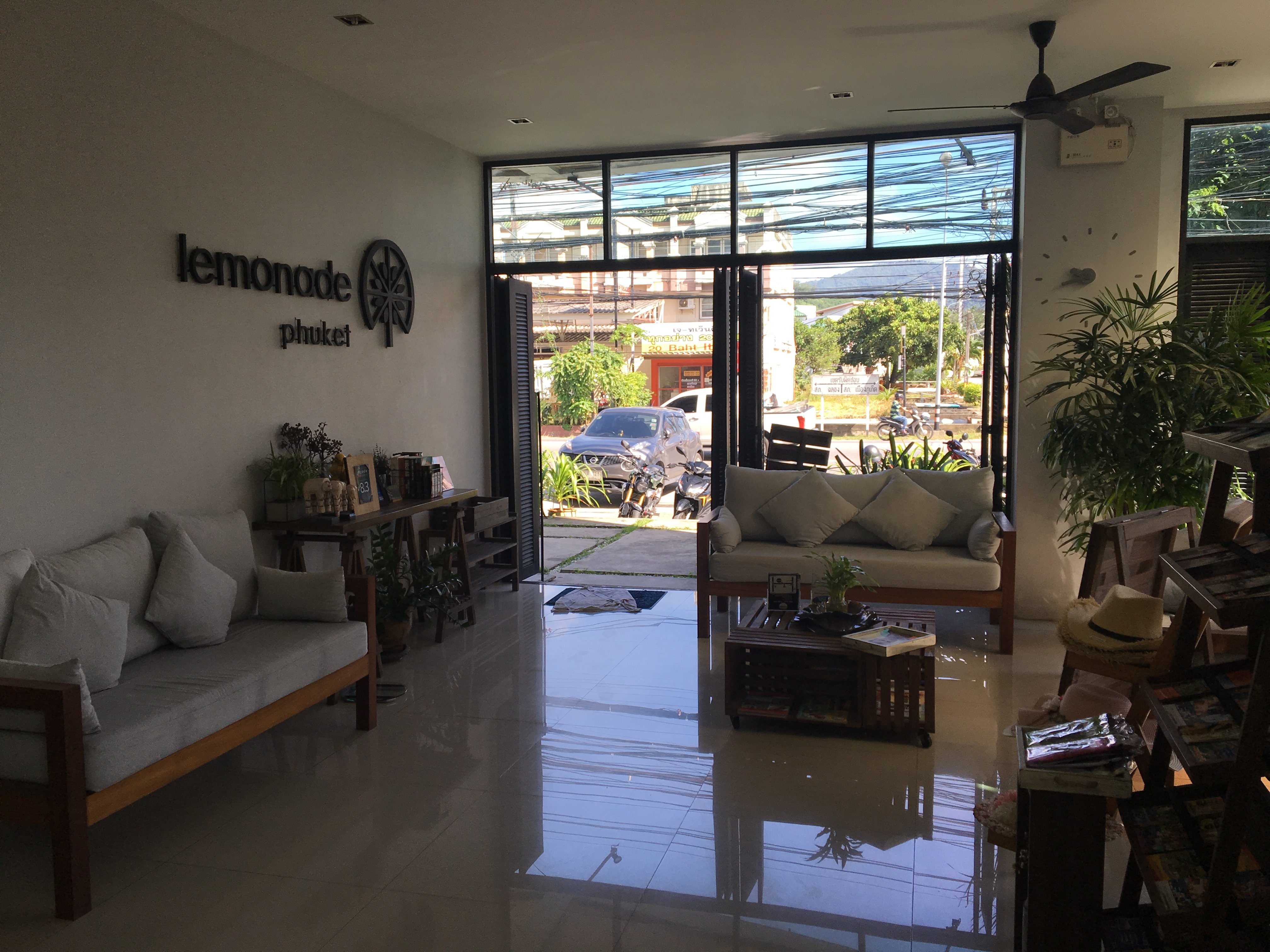 Lemonade Phuket-浴室