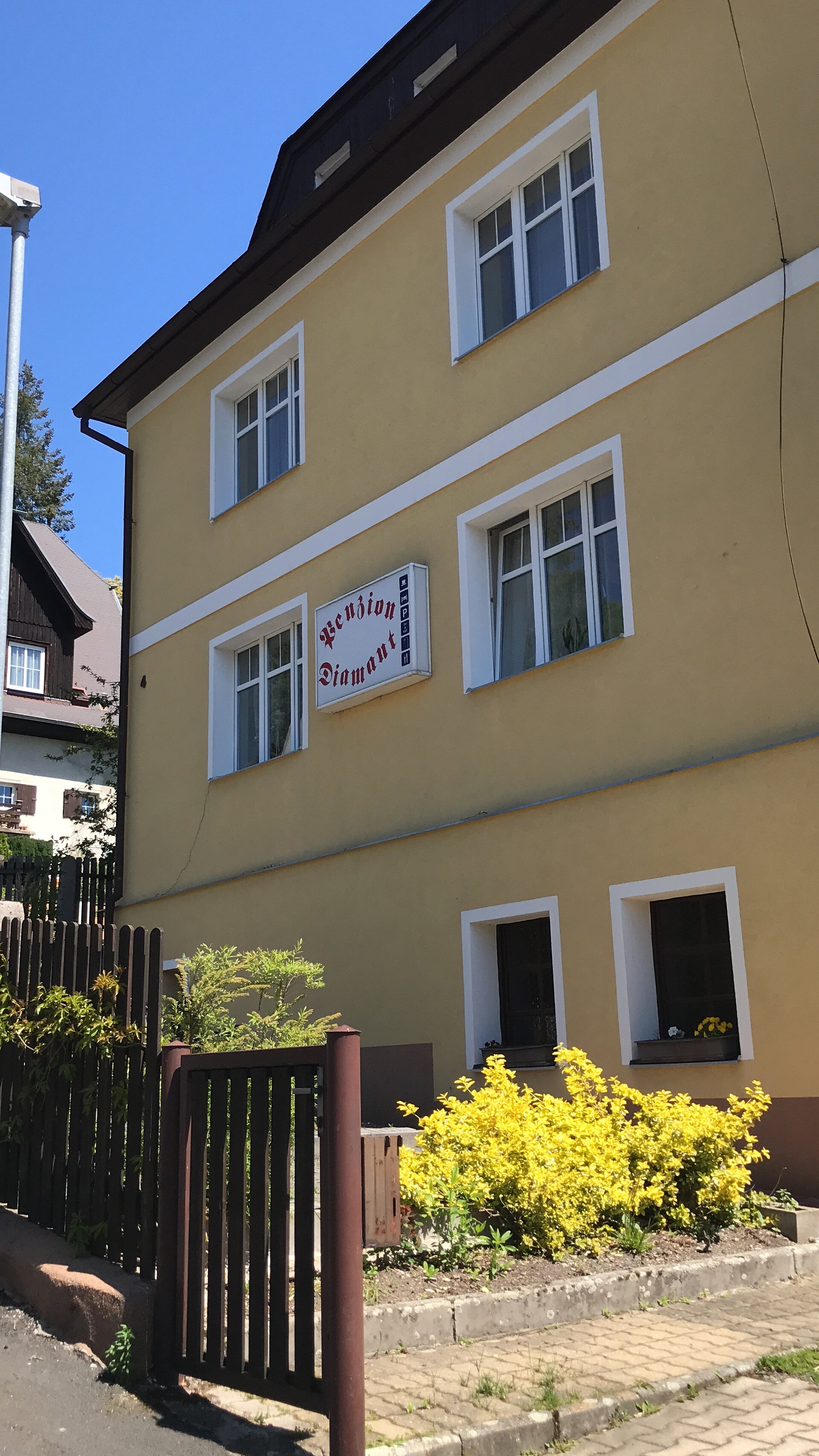 Pension Diamant-官方