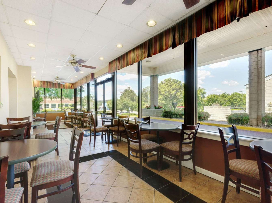 Days Inn Hoover Birmingham主图