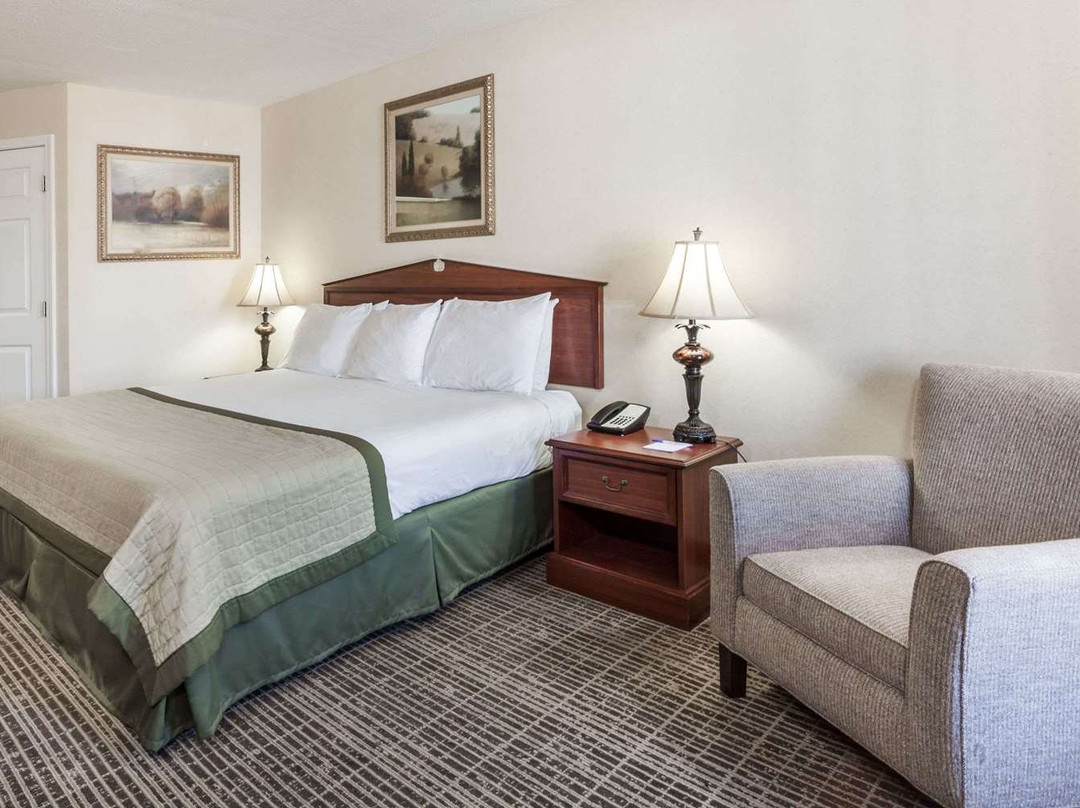 Baymont by Wyndham Hickory主图