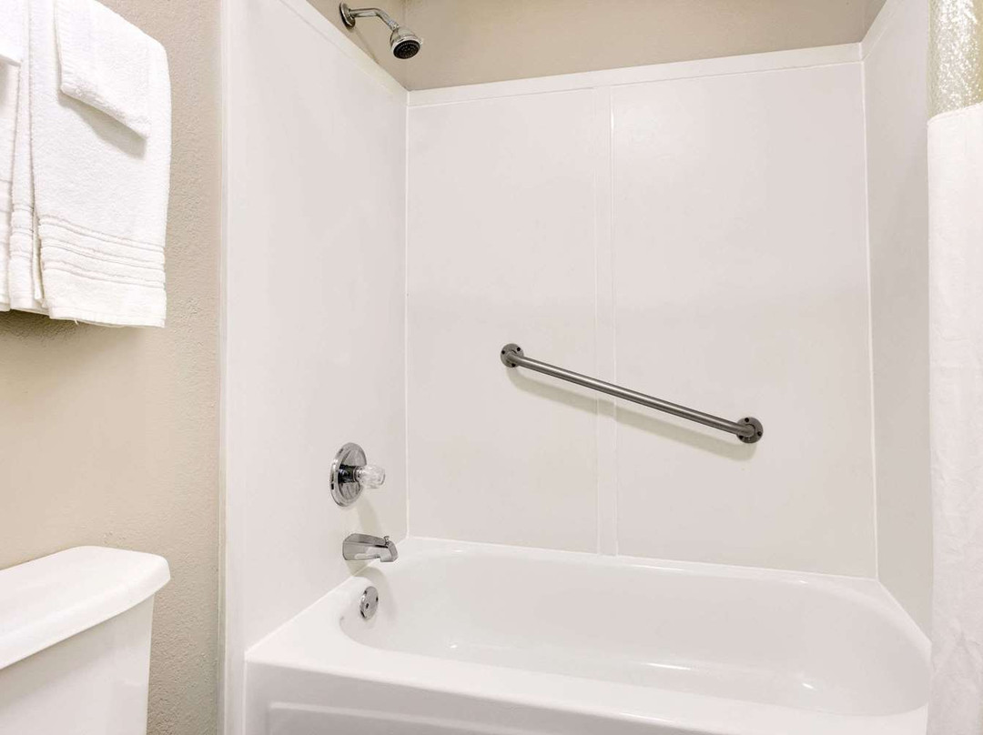 Super 8 by Wyndham Athens主图