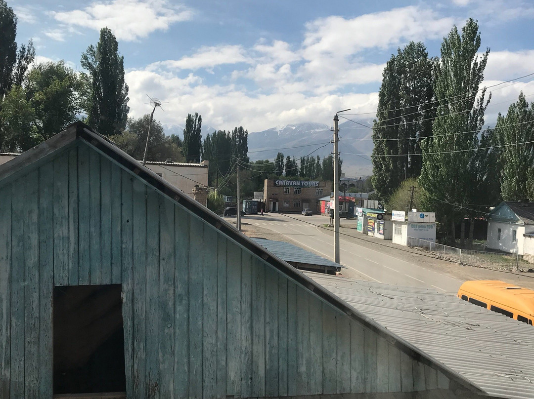 Tumar Guesthouse