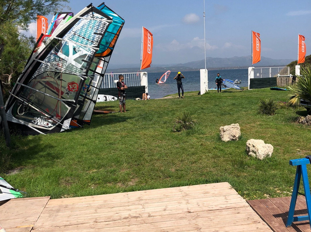 Windsurfing Club Sa Barra-Sant'Antioco必去景点