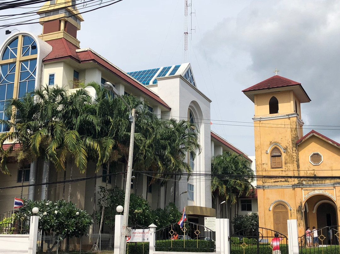 Trang Church景点图片