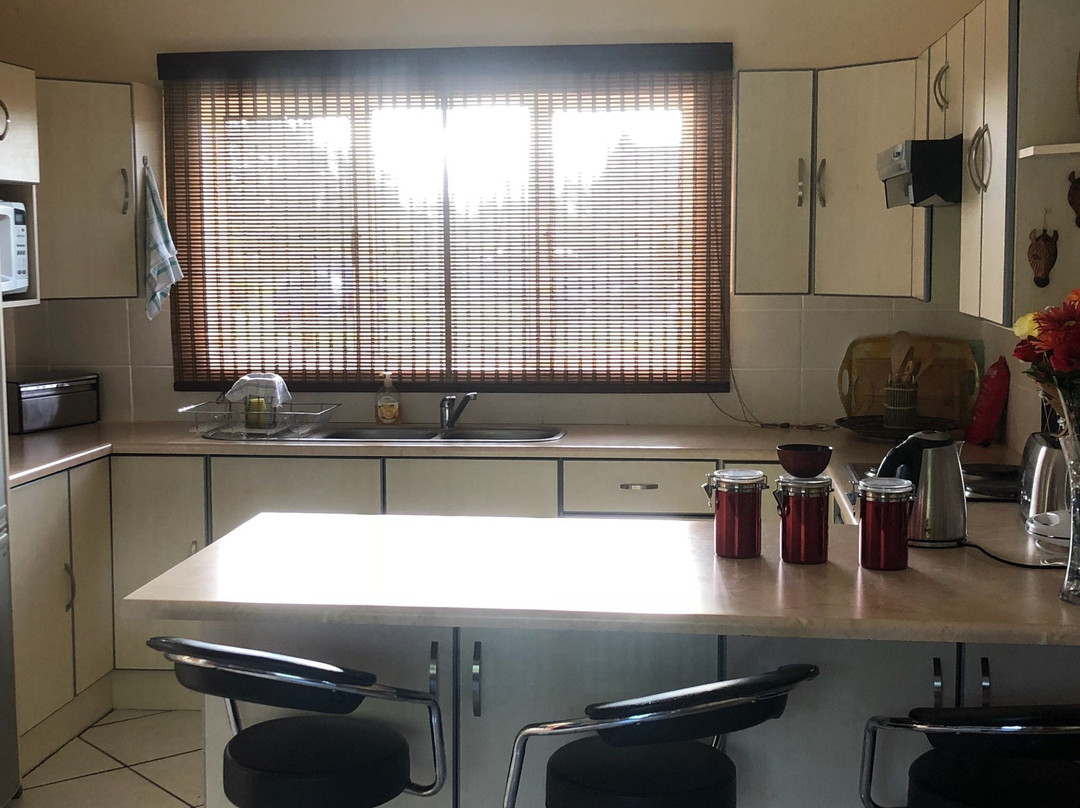 Ebubeleni Guest House主图