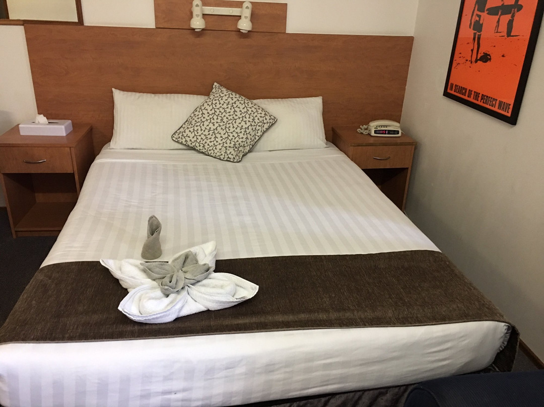 桥景汽车旅馆主图