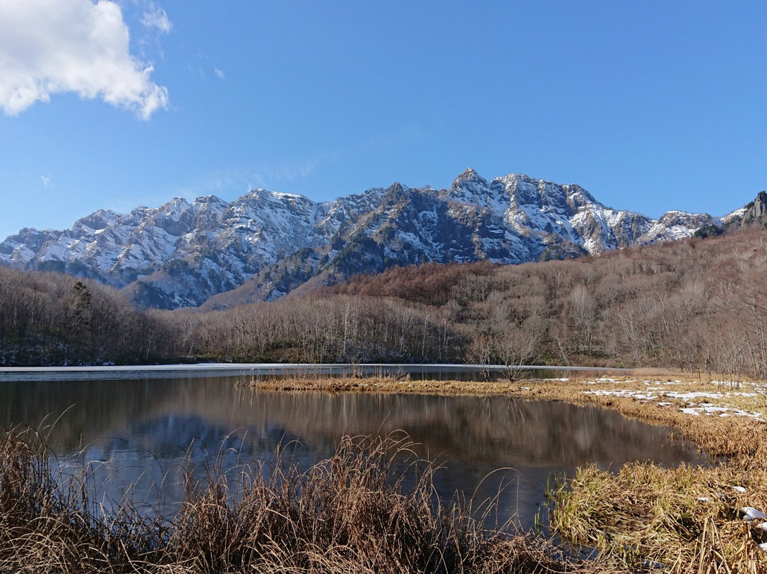 Lake Kagami景点图片