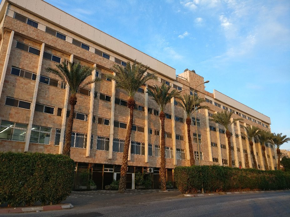 瑞斯泰尔酒店主图