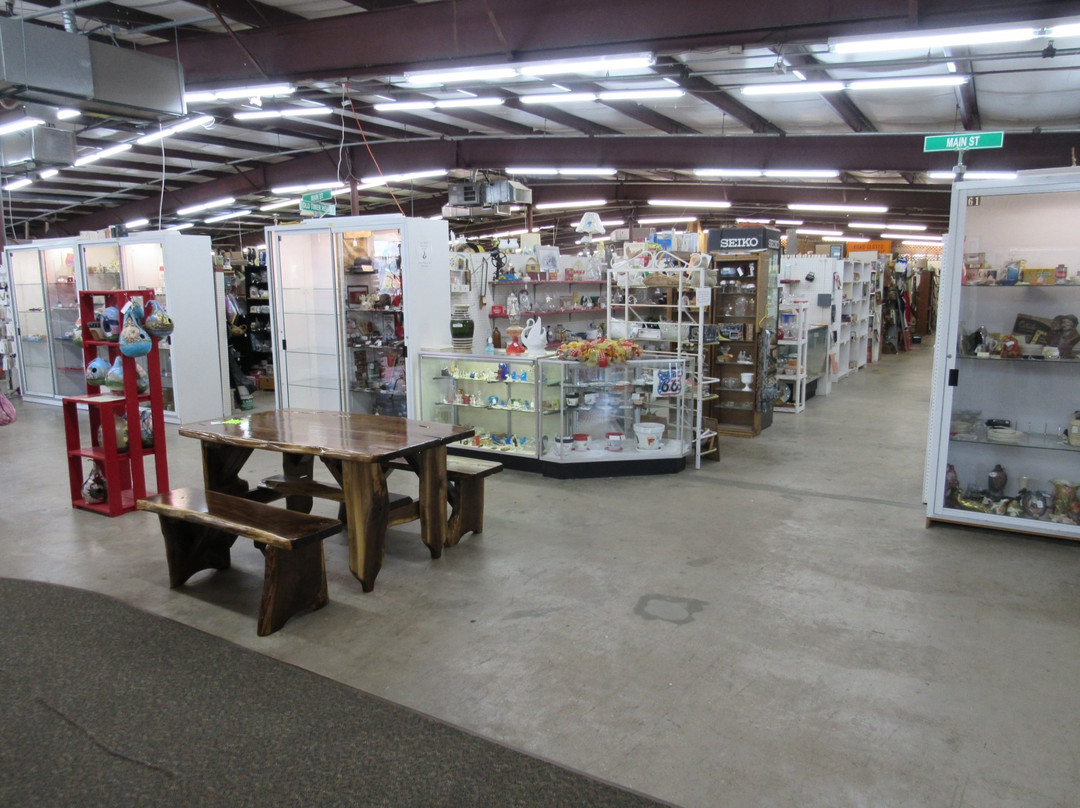 Heartland Antique Mall-莱巴嫩必去景点