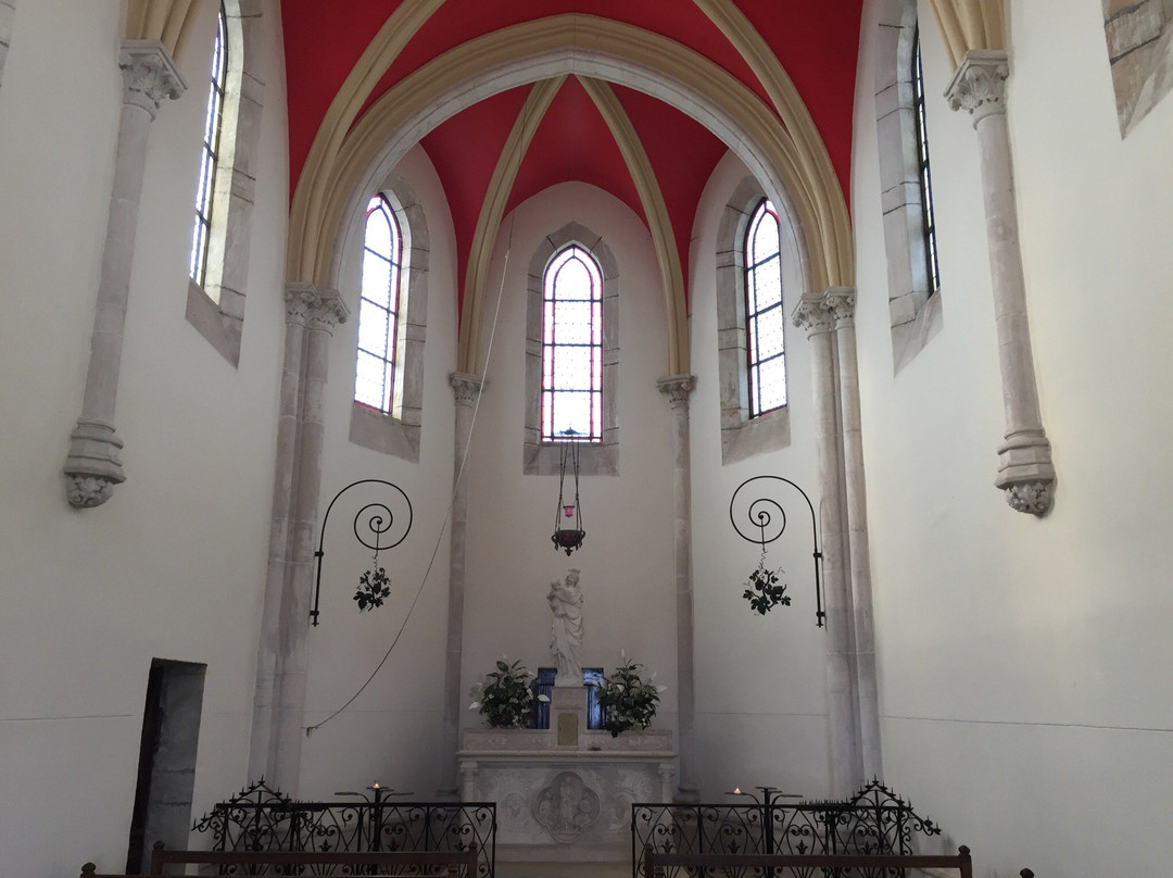 La Chapelle Notre Dame des Raisins景点图片