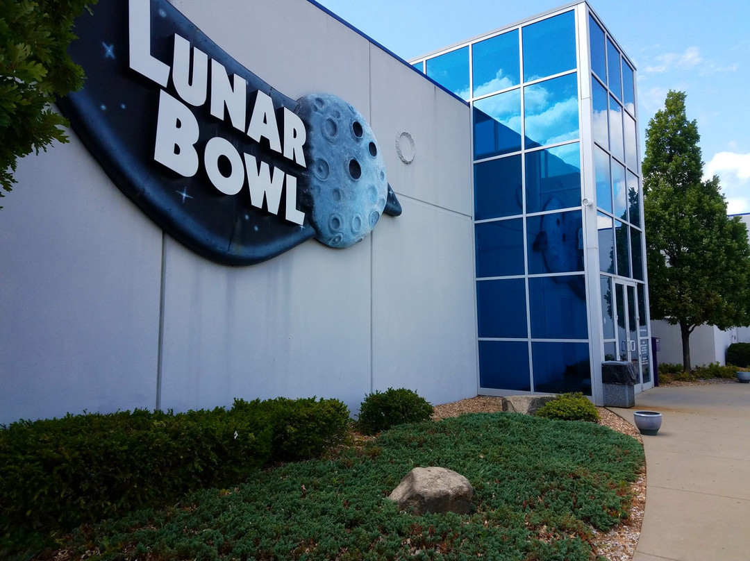 Lunar Bowl景点图片