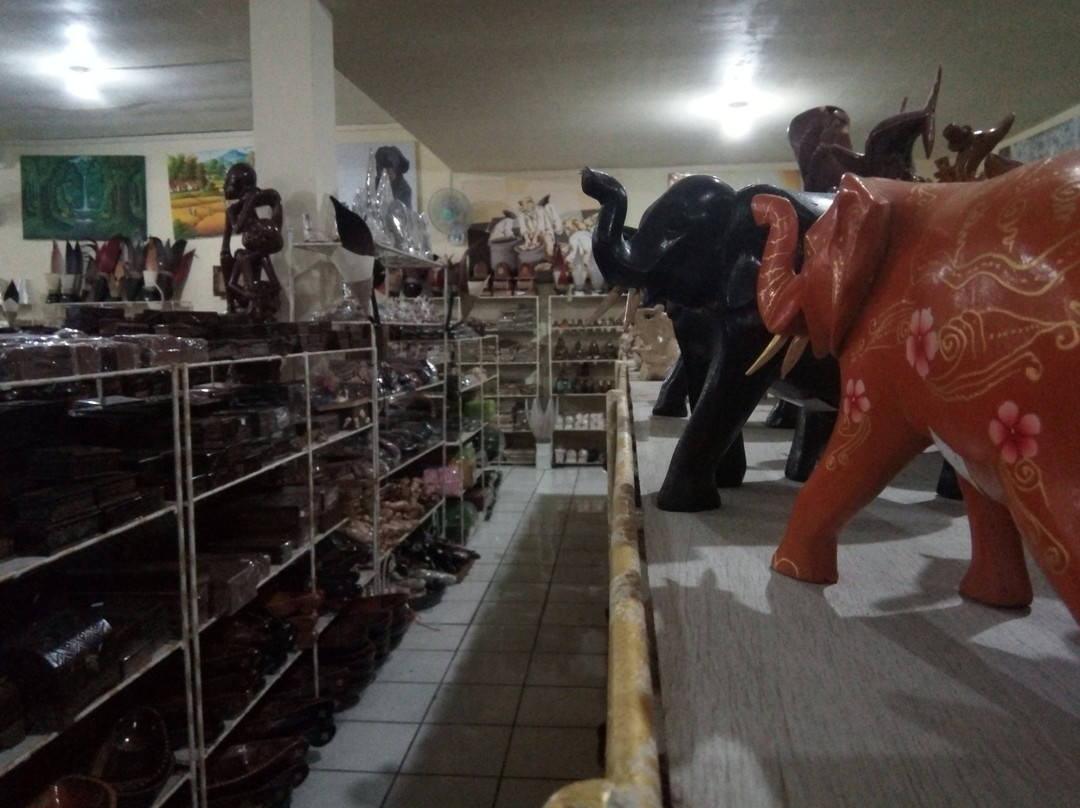 Bayan Lombok Handicraft & Tropical Gift-Senggigi必去景点