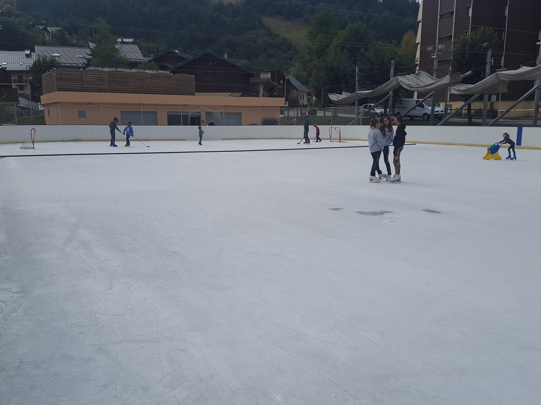 Patinoire Olympique-高雪维尔必去景点