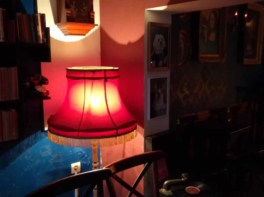 Cafe Bar Bonaparte-泽尼察必去景点