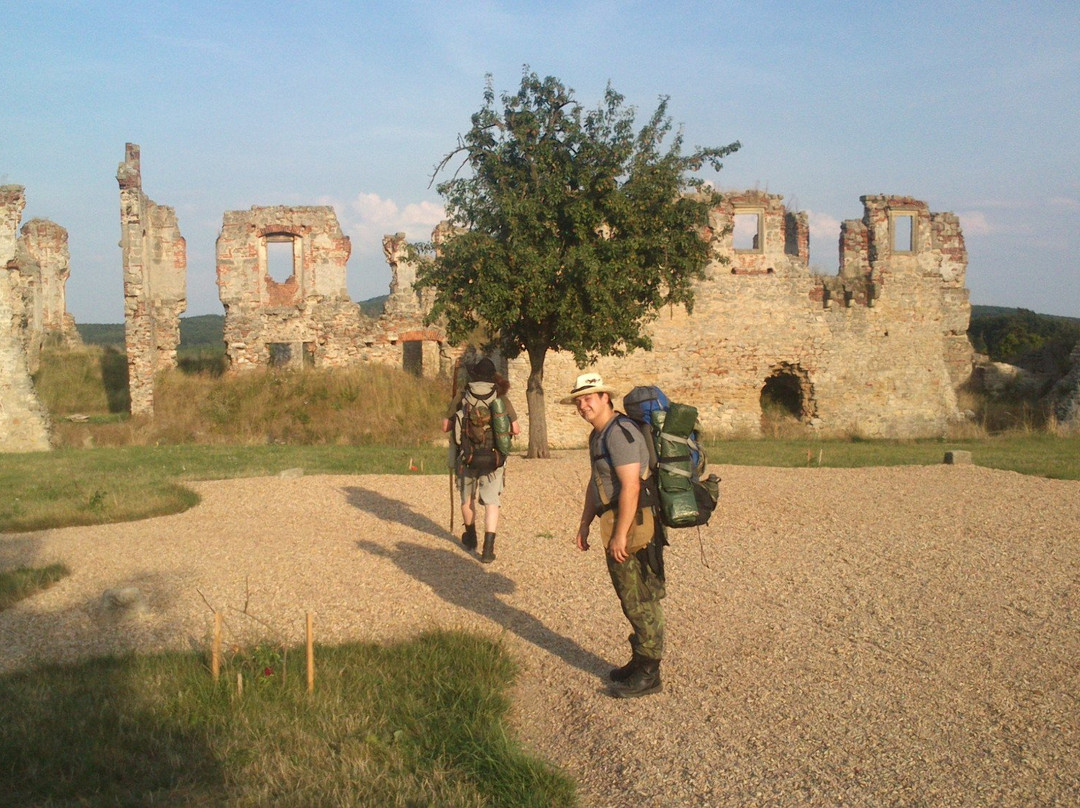 Zviretice - castle-Bakov nad Jizerou必去景点